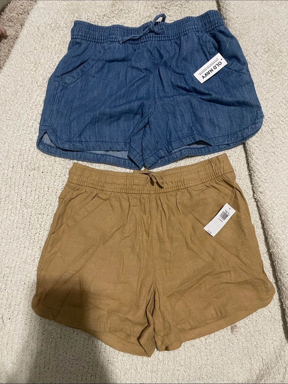 NWT- Old Navy - girl’s L (10/12) Two Shorts Bundle